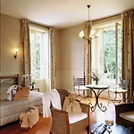 Logis Le Parc &