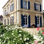Hotel Logis Le Parc & Château-Gontier