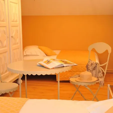 Logis Le Parc & 3* Château-Gontier