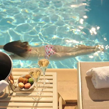 Hotel Logis Le Parc &