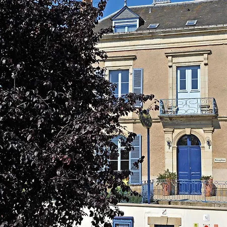 Hotel Logis Le Parc &