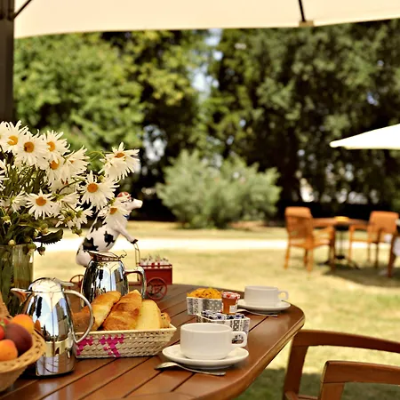 Hotel Logis Le Parc & 3*