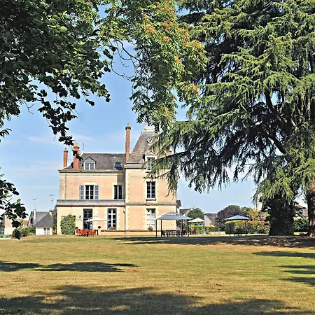 Hotel Logis Le Parc & 3*
