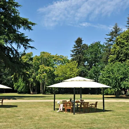 Logis Le Parc Hotel&spa Hotel