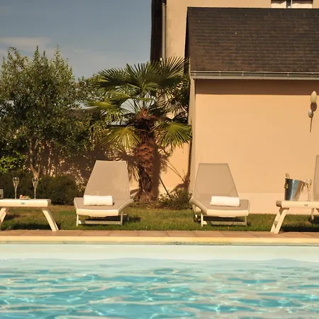 Logis Le Parc & 3* Château-Gontier