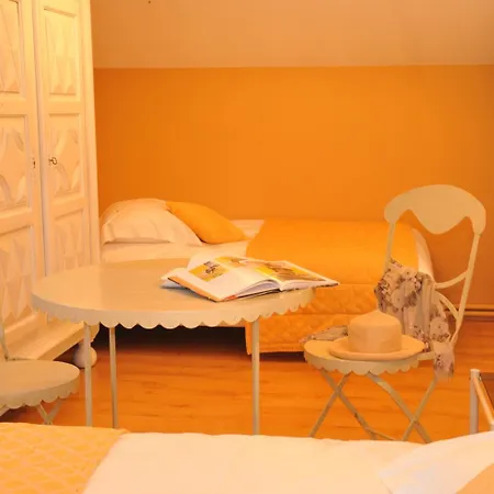 Logis Le Parc & Hotell Château-Gontier