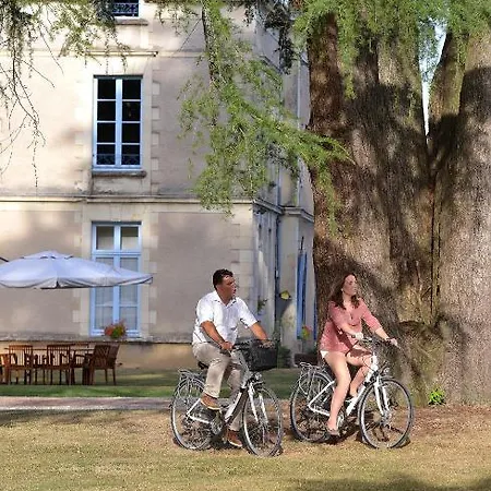 Logis Le Parc & Château-Gontier
