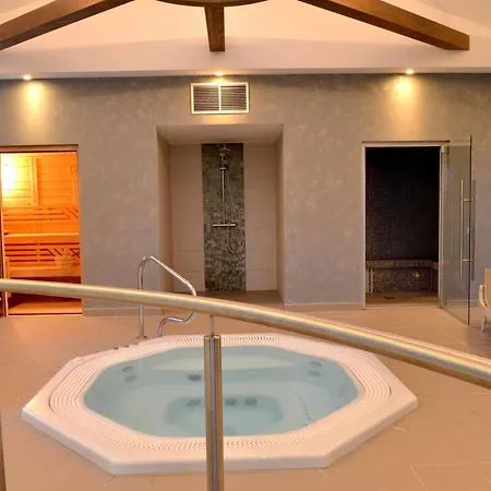Logis Le Parc &