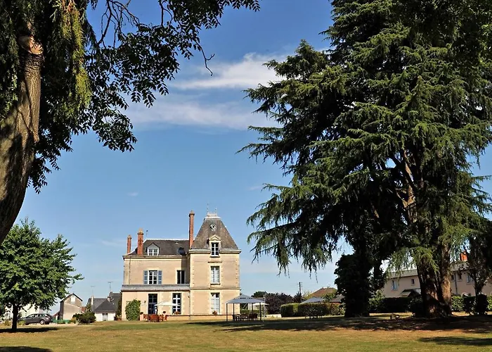 Hotel Logis Le Parc Hotel&spa 3*