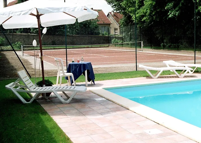 Hotel Logis Le Parc Hotel&spa 3*
